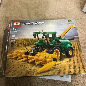 Lego Techic John Deere Harvester